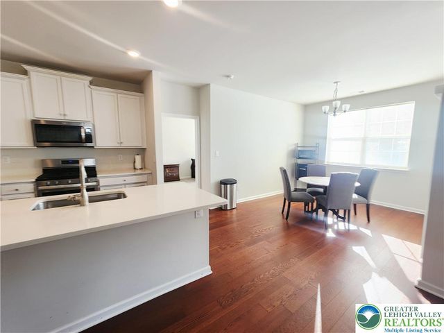 8142 Century Boulevard, Upper Macungie Twp, PA 18031