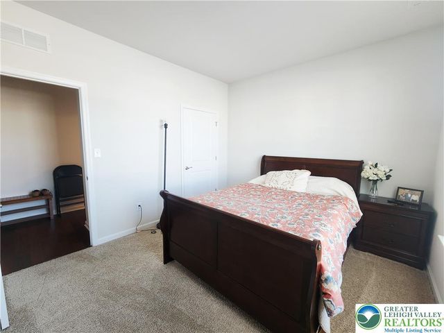 8142 Century Boulevard, Upper Macungie Twp, PA 18031