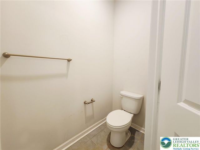 8142 Century Boulevard, Upper Macungie Twp, PA 18031