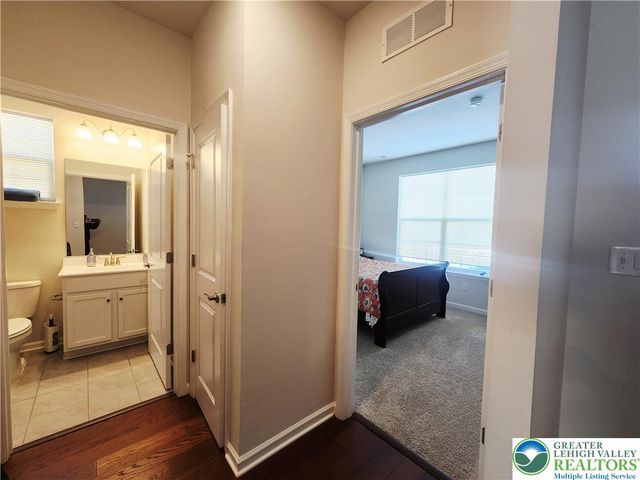 8142 Century Boulevard, Upper Macungie Twp, PA 18031