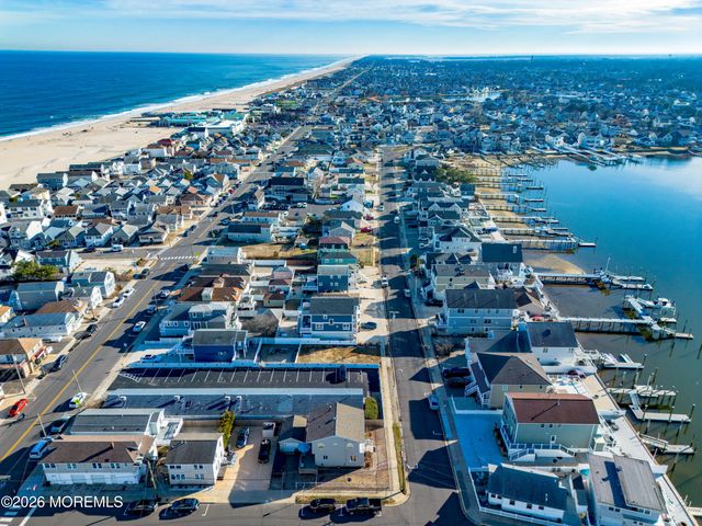 126 Randall Avenue, Point Pleasant Beach, NJ 08742