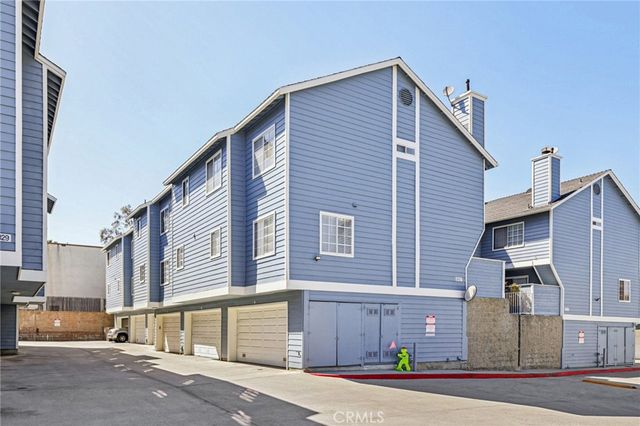 26127 Frampton Avenue E, Harbor City, CA 90710
