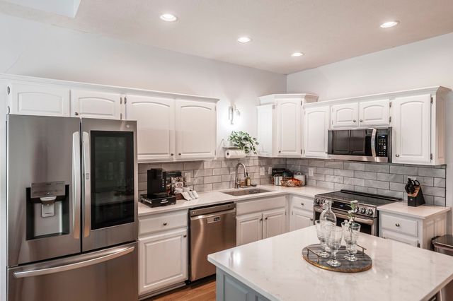 5779 Payne Rd, Portland, TN 37148