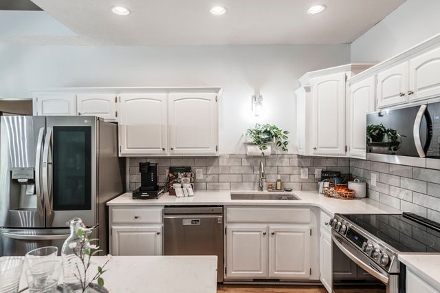 5779 Payne Rd, Portland, TN 37148
