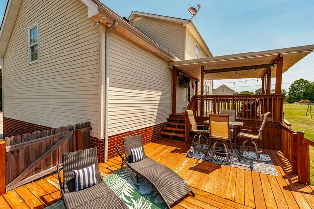 5779 Payne Rd, Portland, TN 37148
