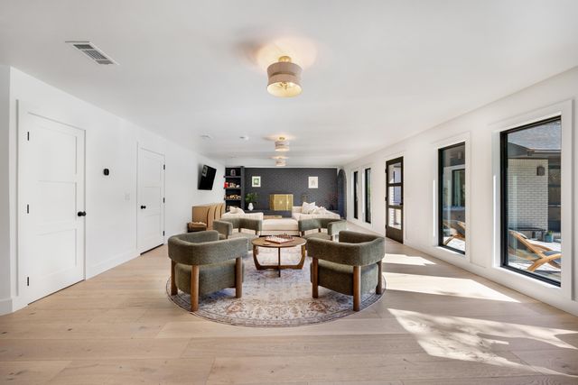 912 Woodbriar Court, Fort Walton Beach, FL 32547