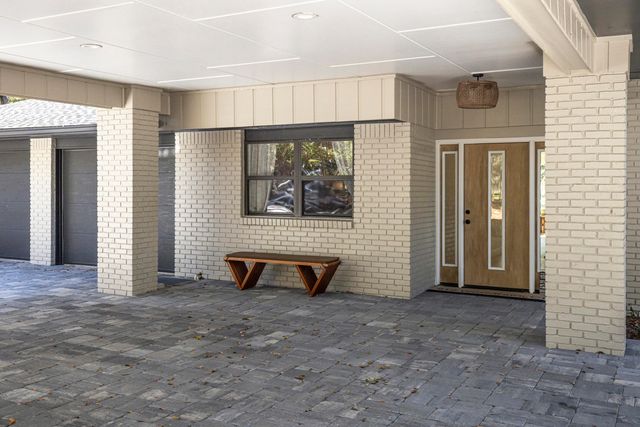 912 Woodbriar Court, Fort Walton Beach, FL 32547