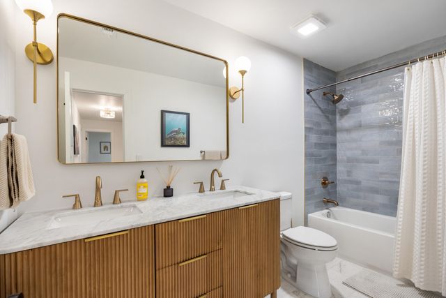 912 Woodbriar Court, Fort Walton Beach, FL 32547