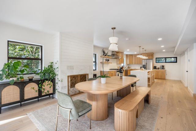 912 Woodbriar Court, Fort Walton Beach, FL 32547