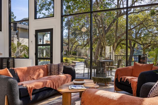 912 Woodbriar Court, Fort Walton Beach, FL 32547