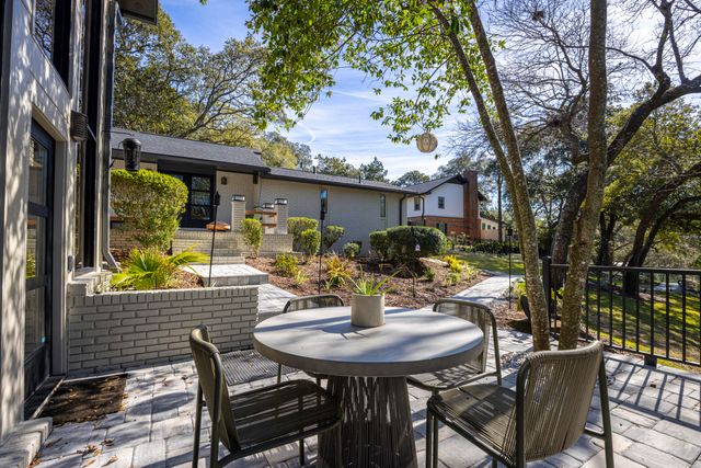 912 Woodbriar Court, Fort Walton Beach, FL 32547