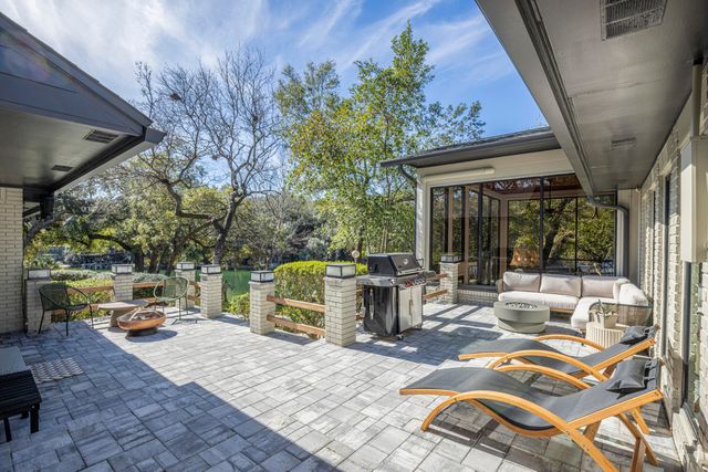 912 Woodbriar Court, Fort Walton Beach, FL 32547