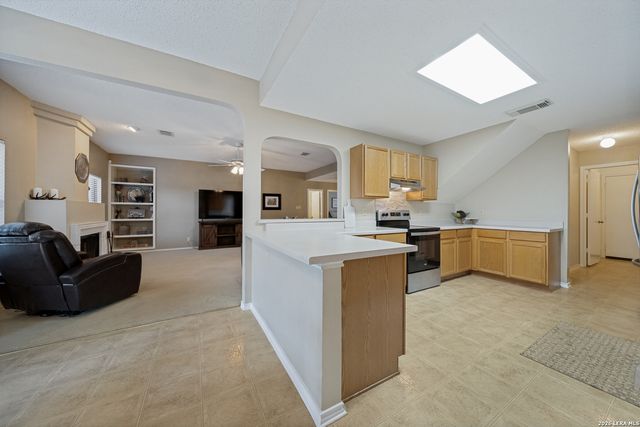 2214 Stallion Run, San Antonio, TX 78259