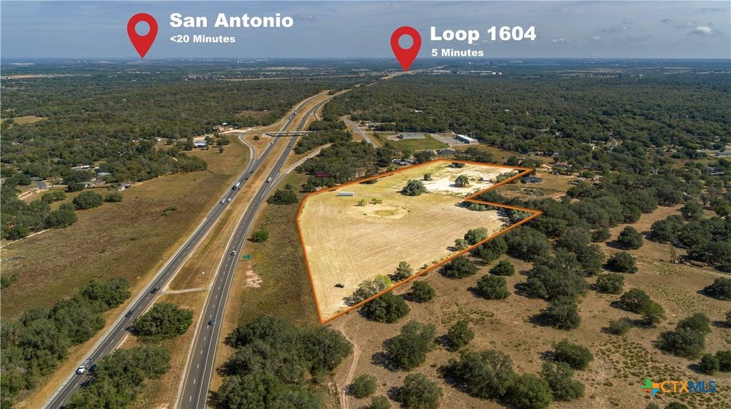 23383 Mathis Road, Elmendorf, TX 78112