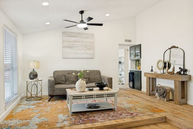 1512 Hayfield Drive, Plano, TX 75023