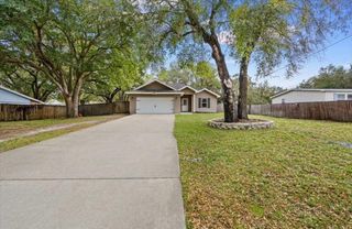 8445 Rynes Circle, Navarre, FL 32566