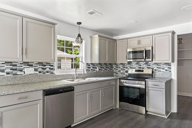 565 Louis Street, Orangeburg, SC 29115