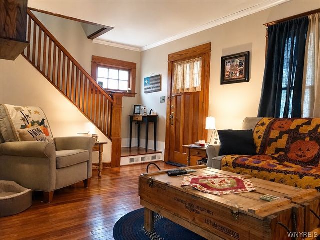 40 Norwood Drive, West Seneca, NY 14224