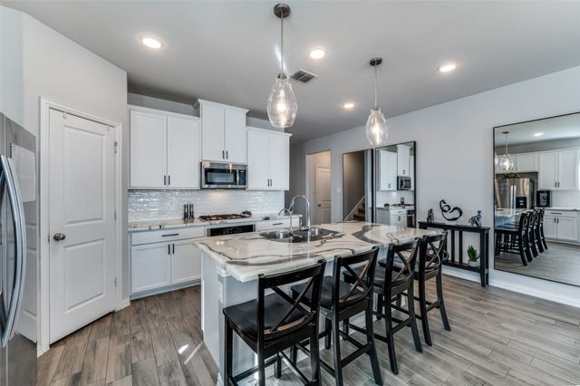 751 Gray Wolf Drive, Prosper, TX 75078