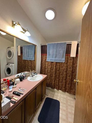 15531 Federal Road, La Pine, OR 97739