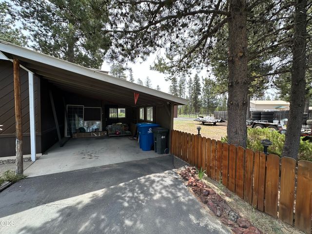 15531 Federal Road, La Pine, OR 97739