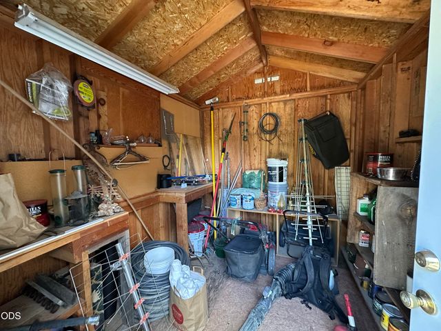 15531 Federal Road, La Pine, OR 97739