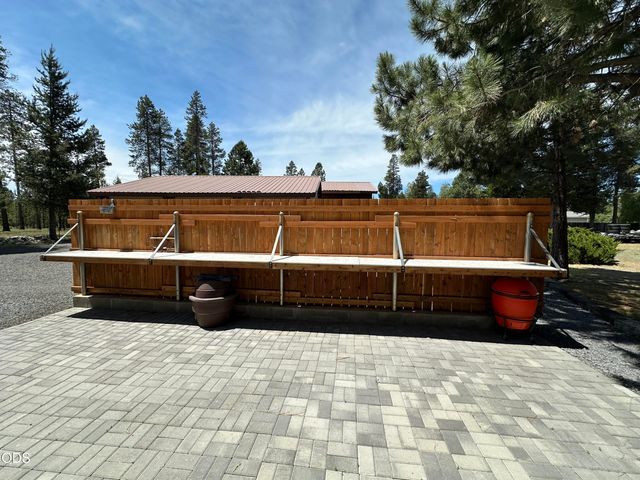 15531 Federal Road, La Pine, OR 97739