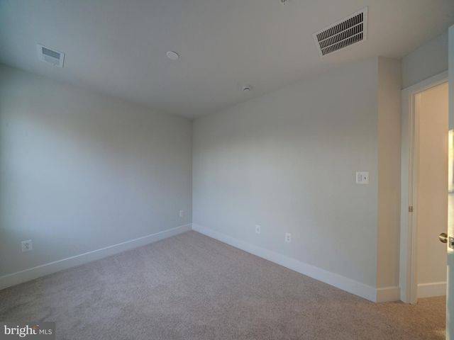 9425 FAIRVIEW AVE, Laurel, MD 20723