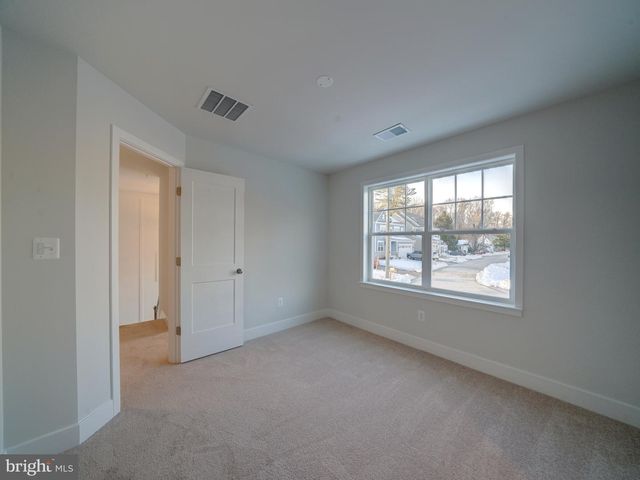 9425 FAIRVIEW AVE, Laurel, MD 20723