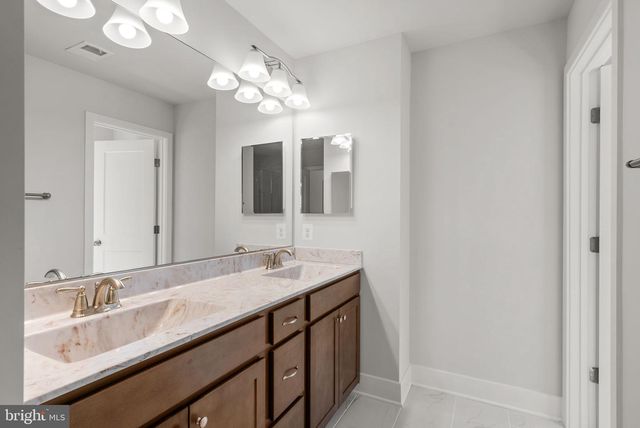 9425 FAIRVIEW AVE, Laurel, MD 20723