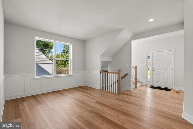 9425 FAIRVIEW AVE, Laurel, MD 20723