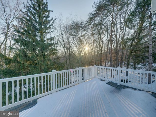 9425 FAIRVIEW AVE, Laurel, MD 20723