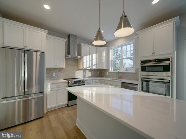 9425 FAIRVIEW AVE, Laurel, MD 20723