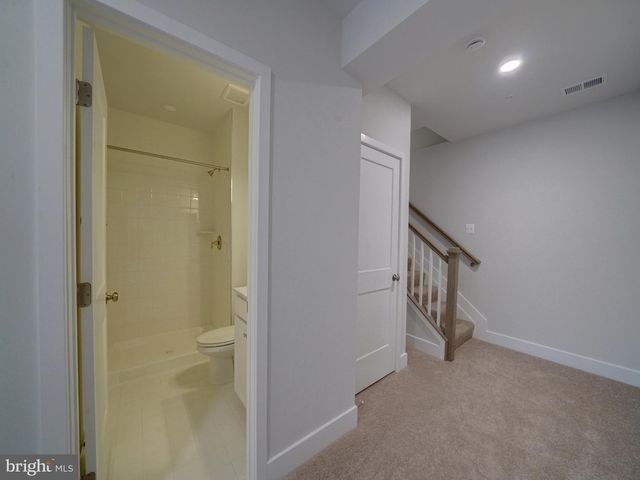 9425 FAIRVIEW AVE, Laurel, MD 20723