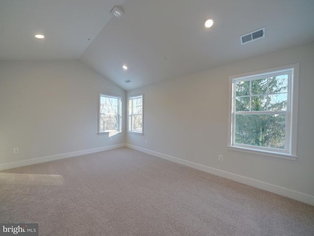 9425 FAIRVIEW AVE, Laurel, MD 20723