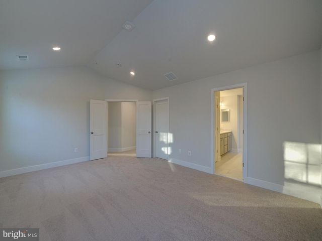 9425 FAIRVIEW AVE, Laurel, MD 20723