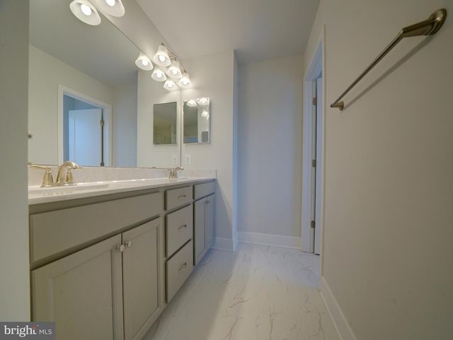 9425 FAIRVIEW AVE, Laurel, MD 20723