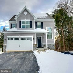 9425 FAIRVIEW AVE, Laurel, MD 20723