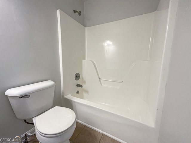 3912 Garrett Springs Drive, Powder Springs, GA 30127