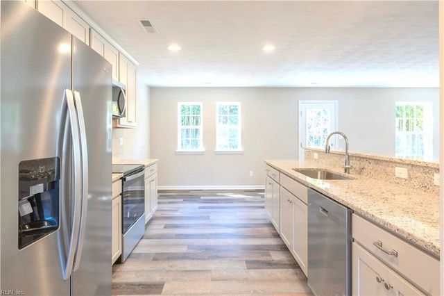 1616 Eugenia AVE, Chesapeake, VA 23324