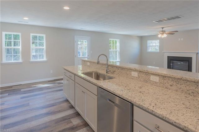 1616 Eugenia AVE, Chesapeake, VA 23324