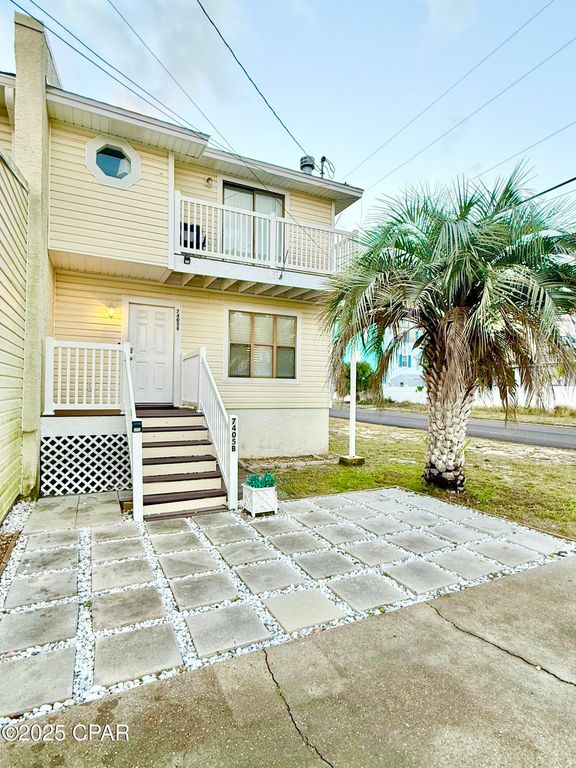 Image 2 of property listing at 7405 Beach Drive B, Panama City Beach, FL 32408