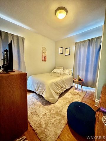 123 Highland Avenue Upper, Buffalo, NY 14222