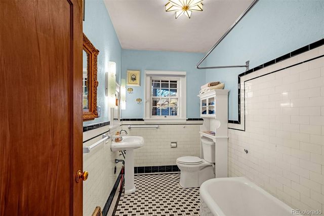 2107 N Cascade Avenue, Colorado Springs, CO 80907