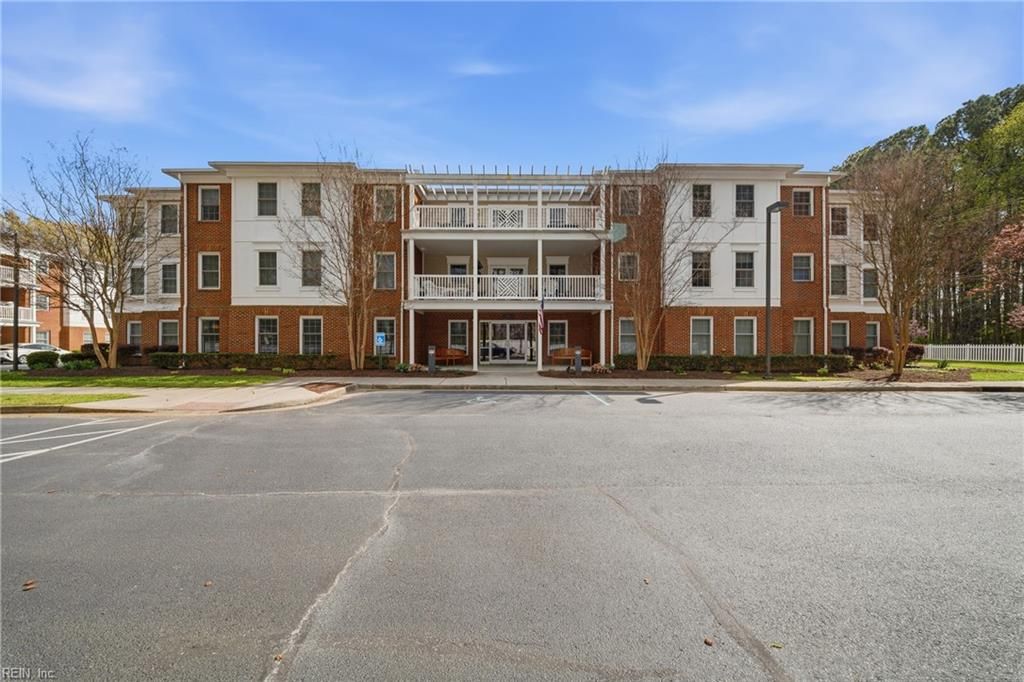 500 Judah Way Unit 123, Chesapeake, VA 23320