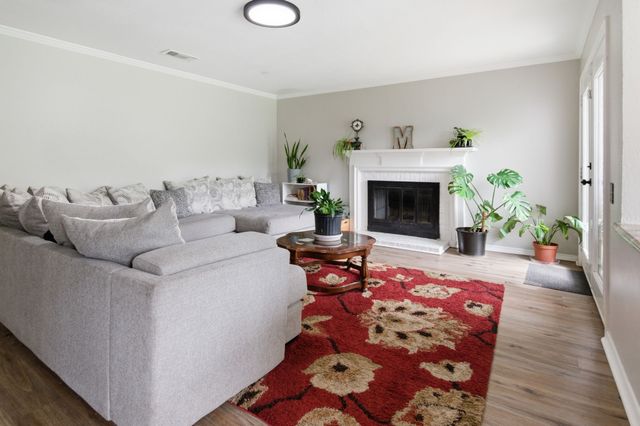 6908 Quail Meadow Drive, Watauga, TX 76148