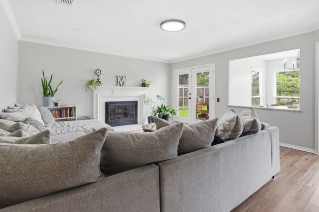 6908 Quail Meadow Drive, Watauga, TX 76148