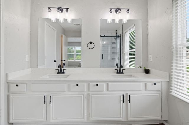 6908 Quail Meadow Drive, Watauga, TX 76148