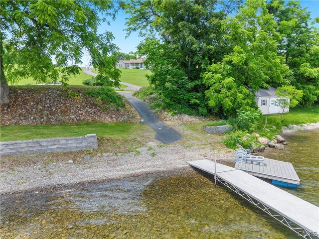 4667 West Lake Road, Fleming, NY 13021