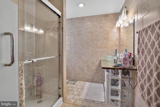 1202 GERRITT ST, Philadelphia, PA 19147